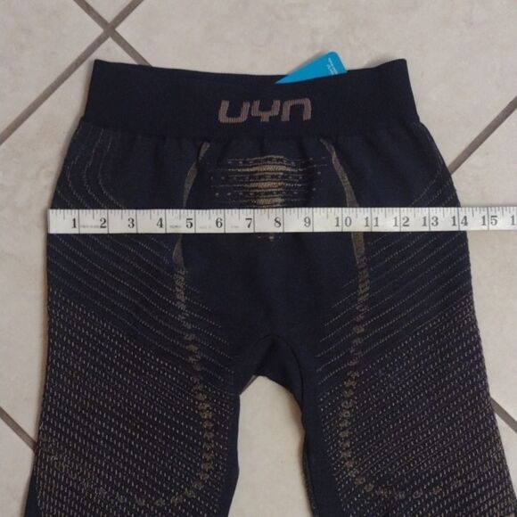 NWT UYN Lady Cashmere Shiny 2.0 Pants Celebrity Gold size S/M - Picture 7 of 11